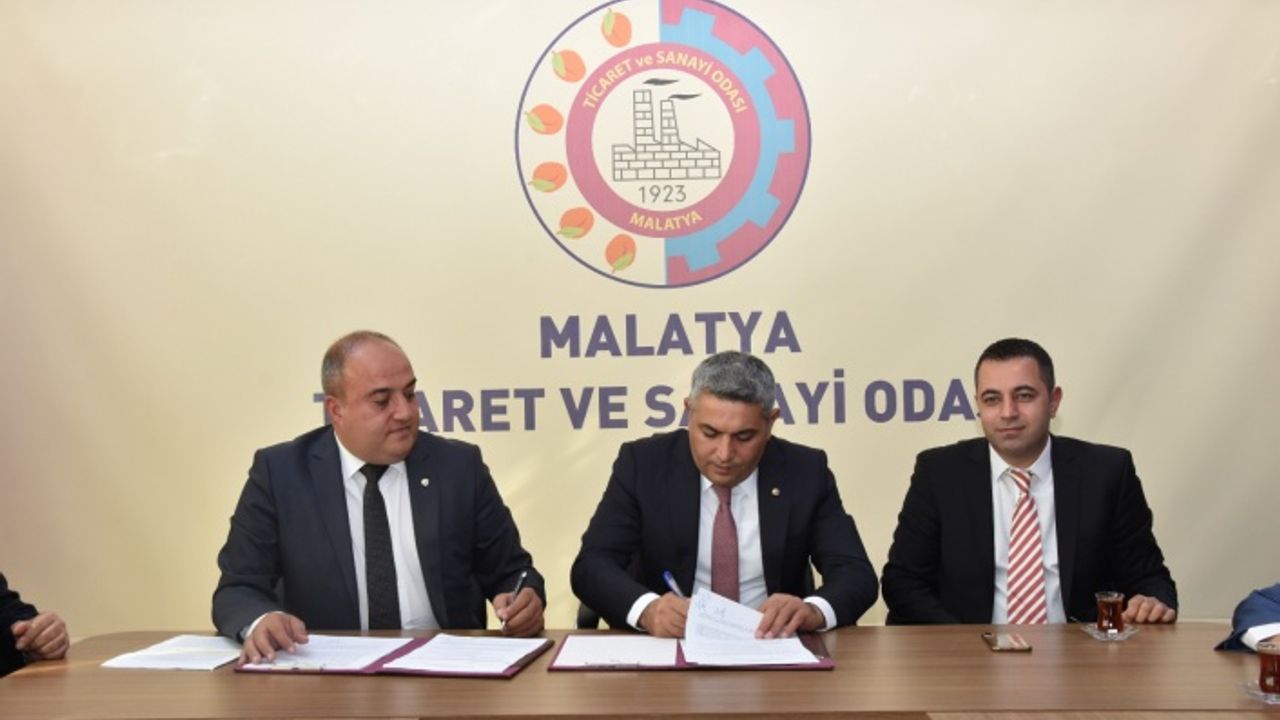 Türkiye e-ticaret ve e-ihracat seferberliği’nde ilk imzalar atıldı