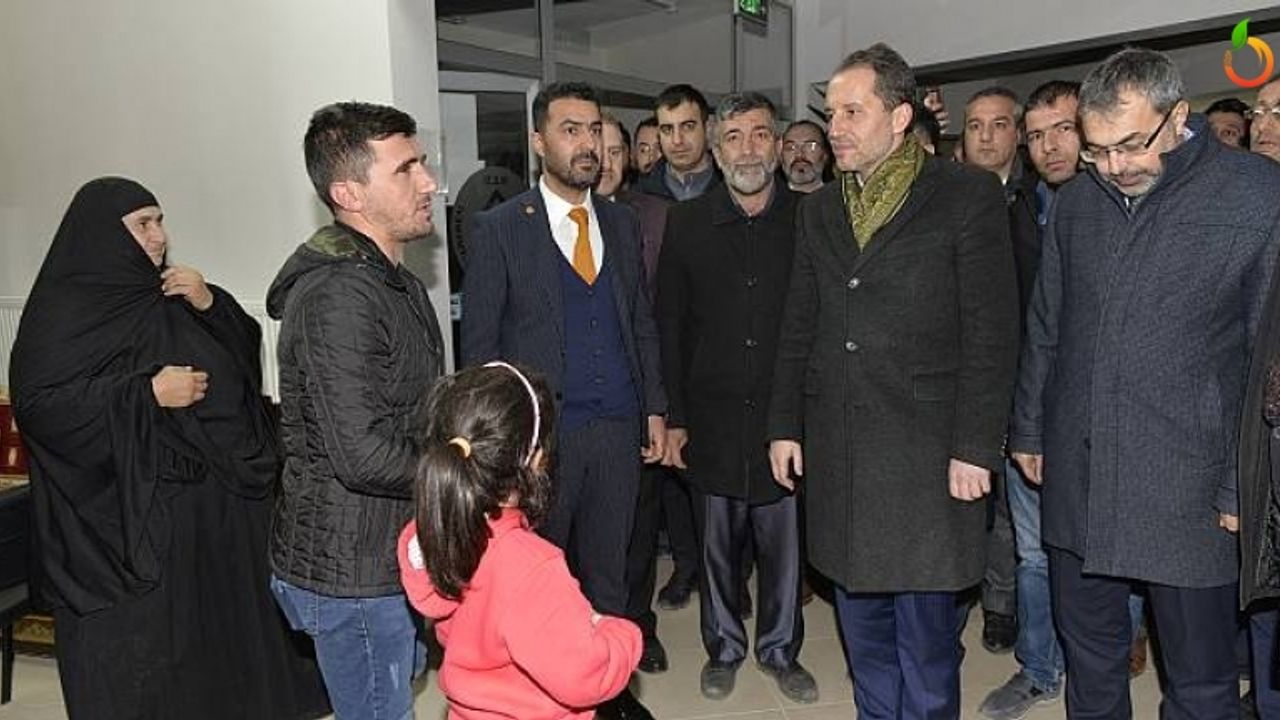 Fatih Erbakan, Deprem Zedelerin Acılarını Paylaşmak İçin Doğanyol'da