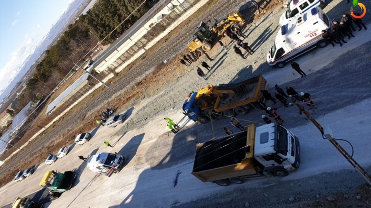 Malatya'da Kamyonun Altında Kalan İşçi Hayatını Kaybetti