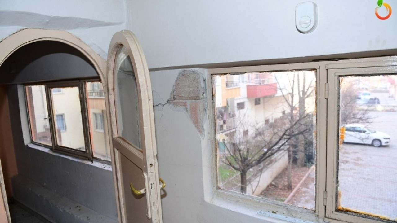 Valilik Açıkladı! 430 Bina yıkık, 4 Bin 128 bina ağır hasarlı