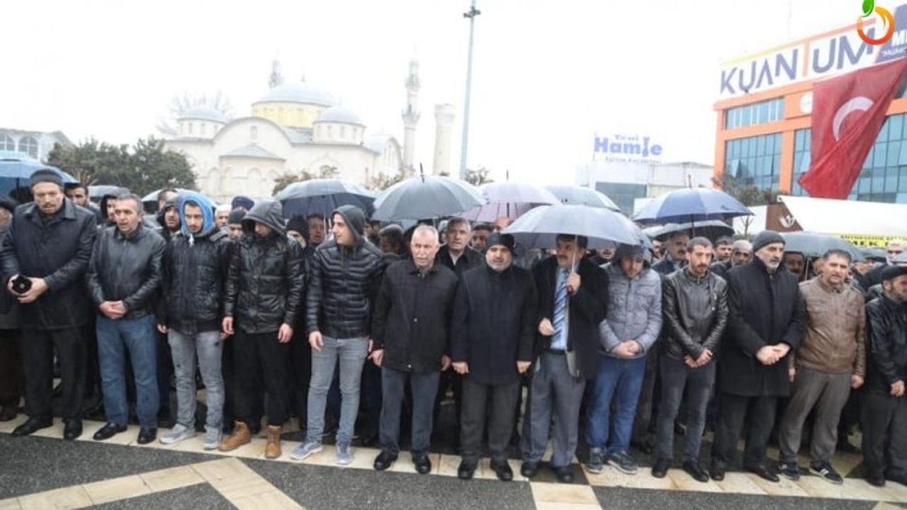 Malatya'daki gıyabi cenaze namazına çok sayıda vatandaş katıldı