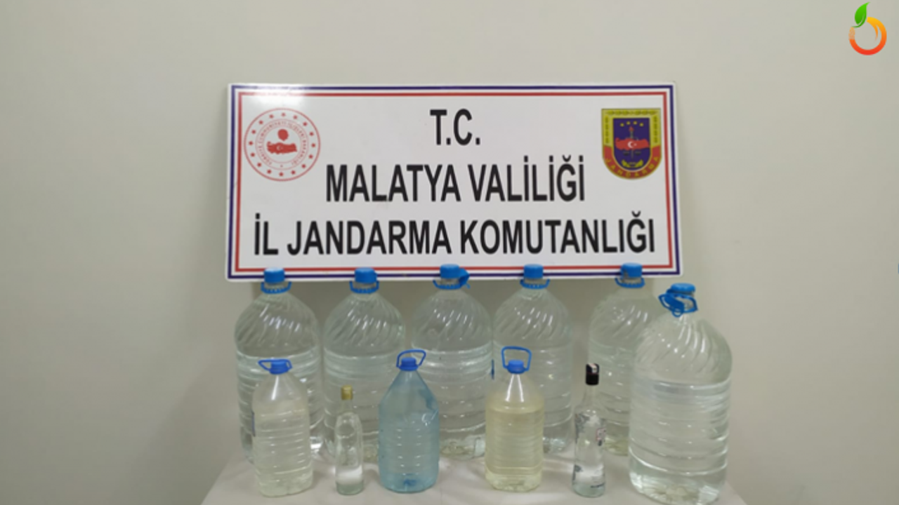 Hekimhan'da Kaçak İçki  Ele Geçirildi