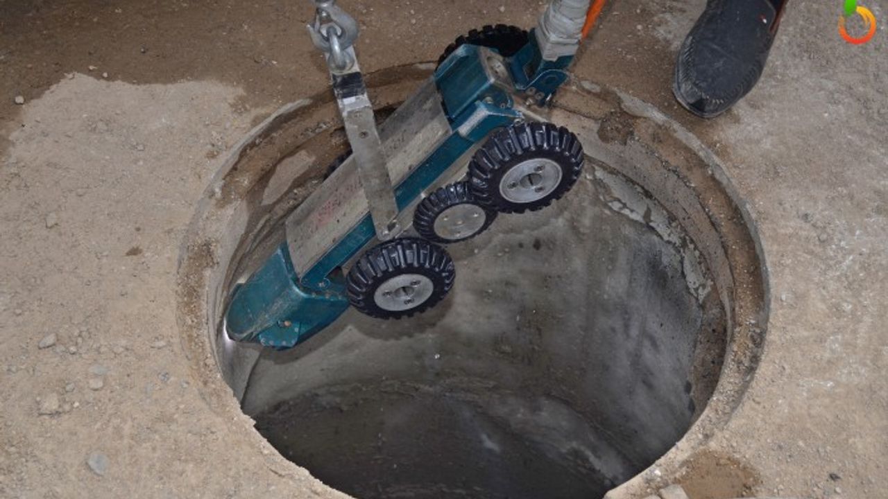 MASKİ Şebeke Hatlarını Görüntüleyerek Temizliyor