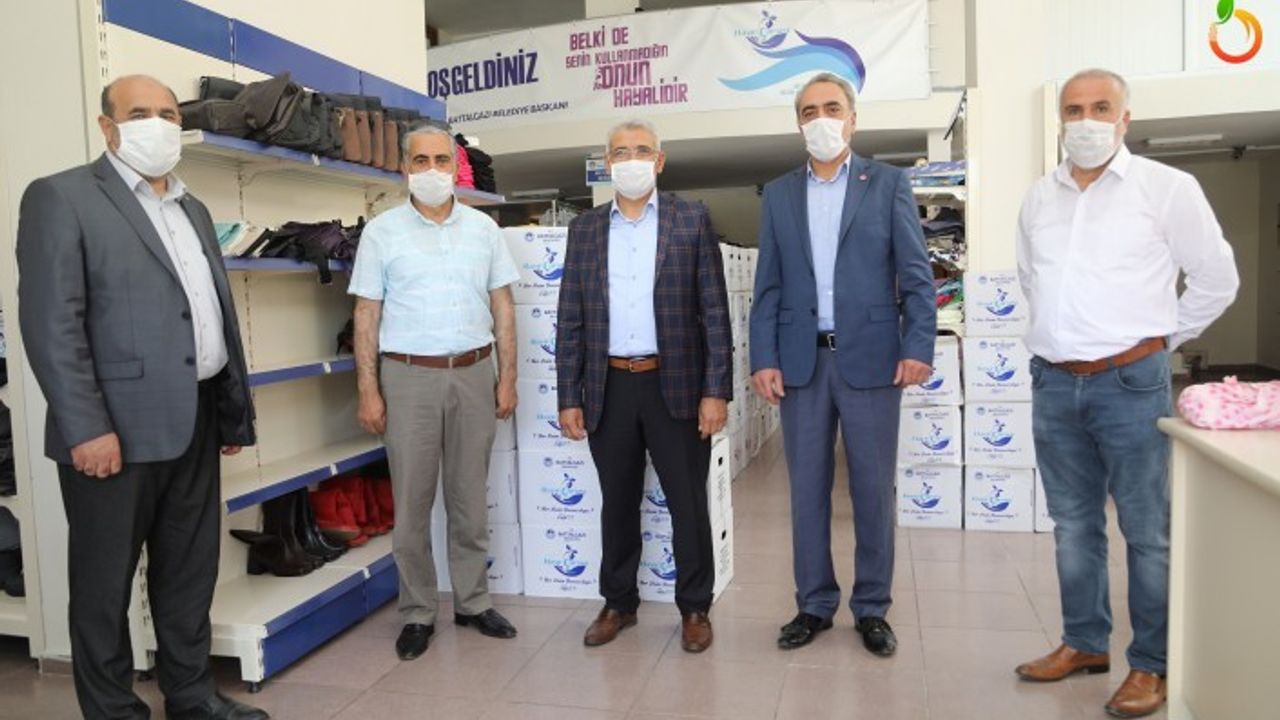 Battalgazi Belediyesi Hayır Çarşısına Destekler Sürüyor