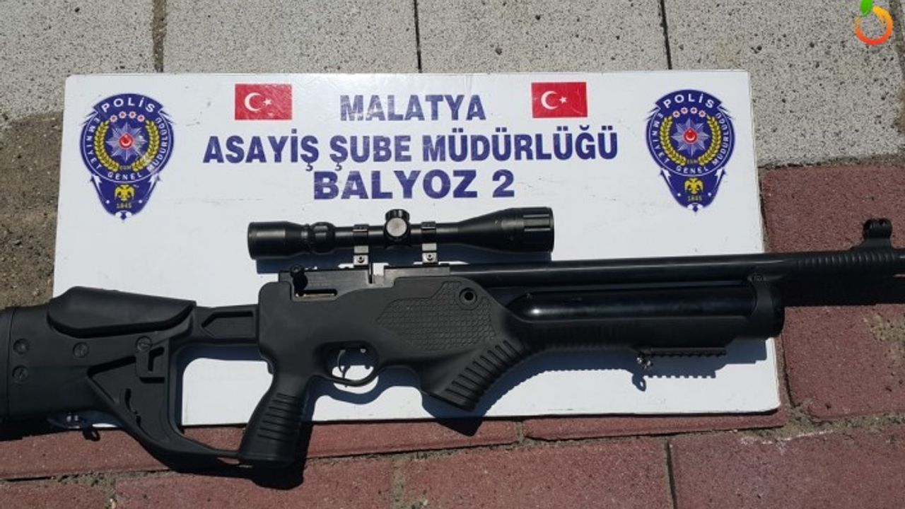 Yunus Timleri ruhsatsız tüfek, tabanca ve uyuşturucu ele geçirdi