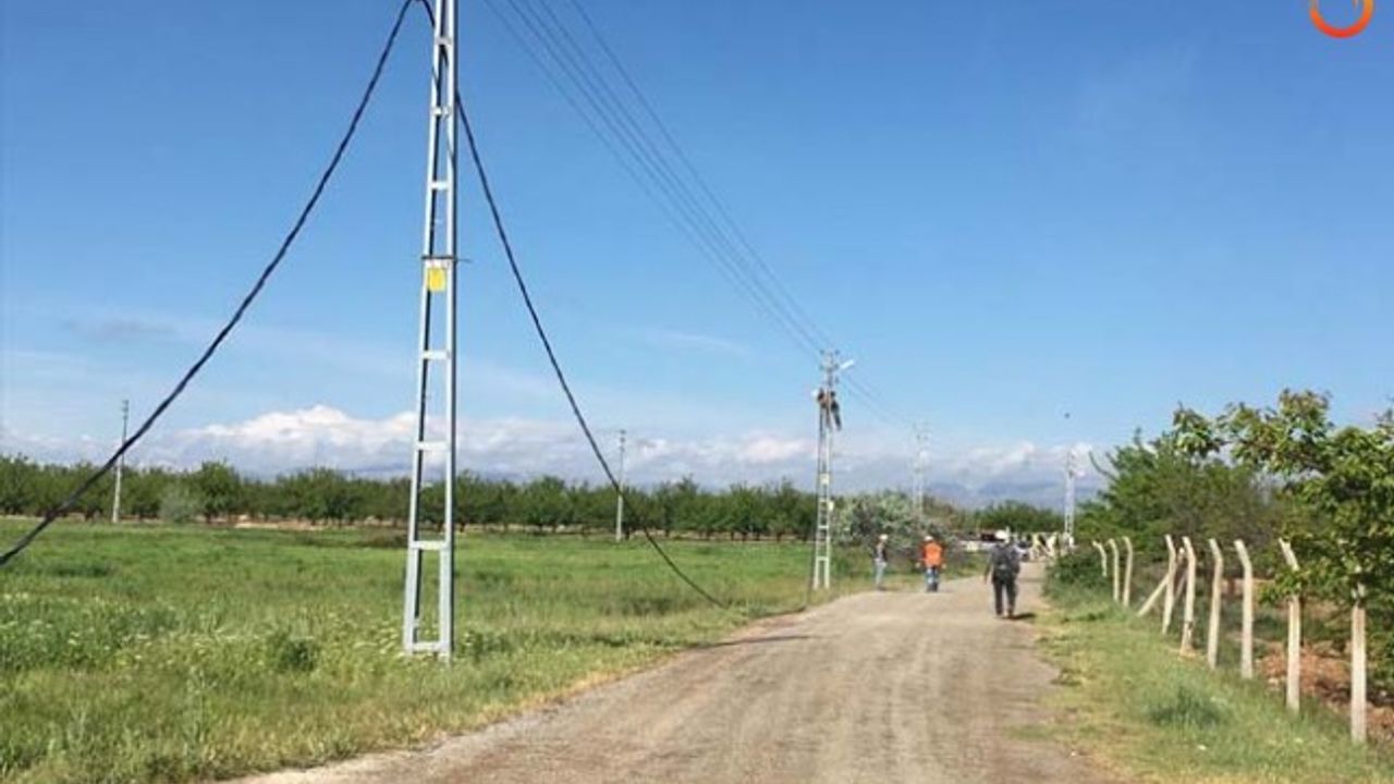 Fırat Edaş  Malatya'da Yatırımlarına Ara Vermiyor! Pütürge'de 2 milyon tl yatarım