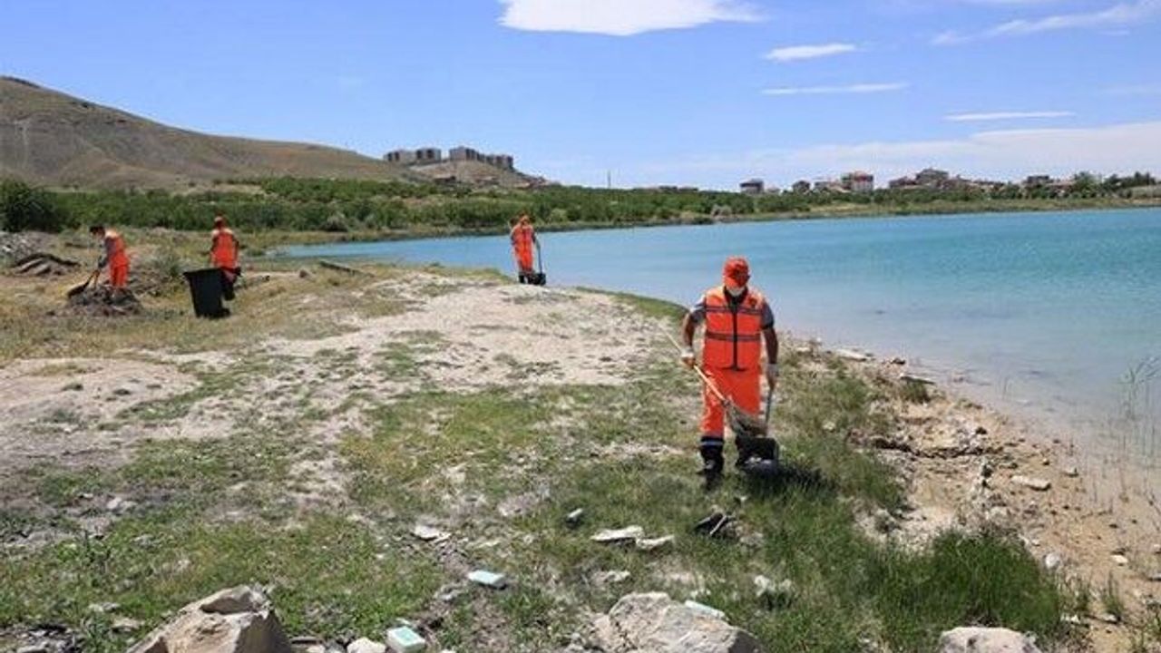Battalgazi’deki Göletler Temiz Hale Getiriliyor