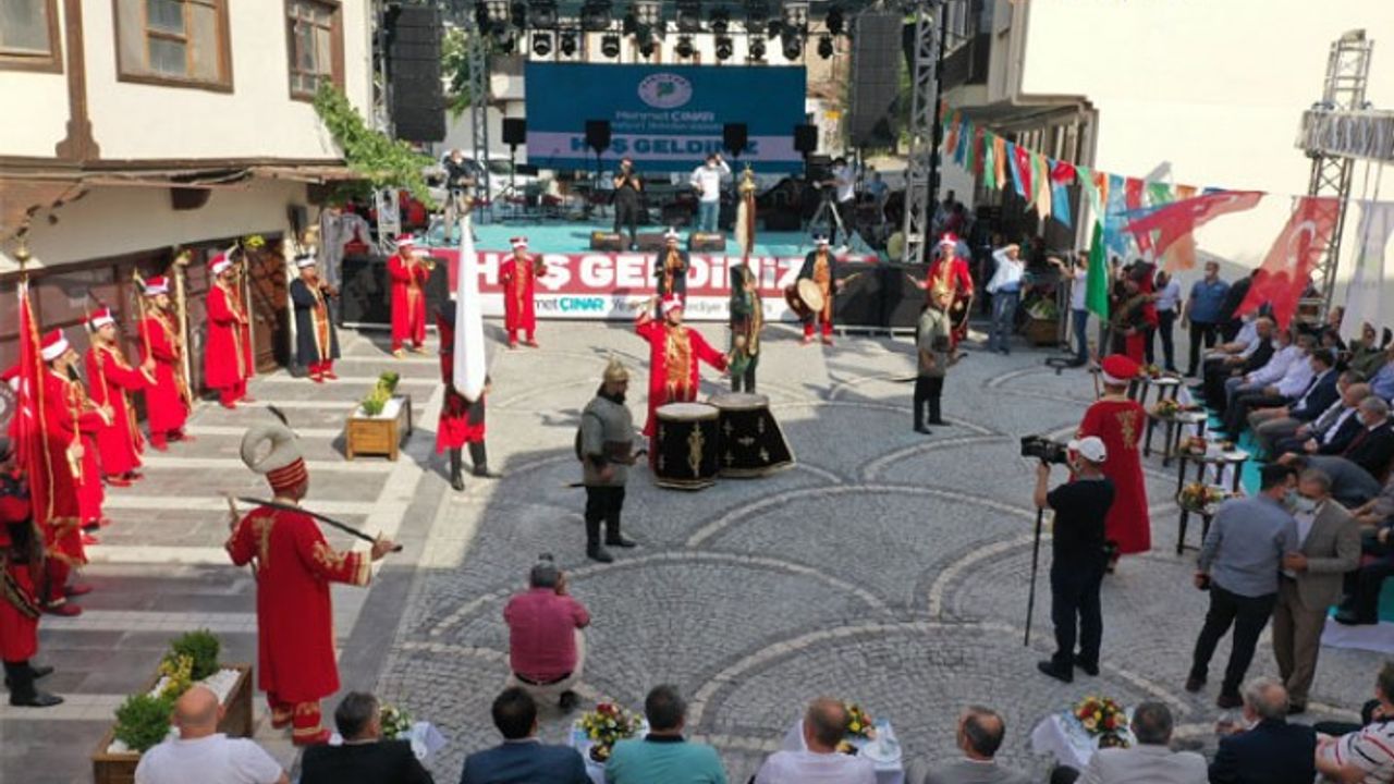 Çırmıktı Lezzet Caddesi’nde Ki Etkinlikler Festival Havasında Geçti