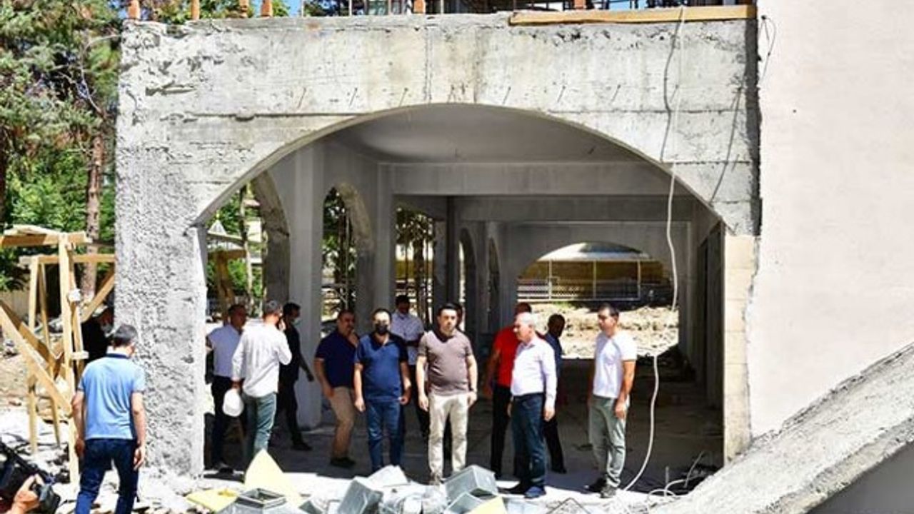 Başkan Çınar, Gündüzbey Sosyal Tesislerini İnceledi