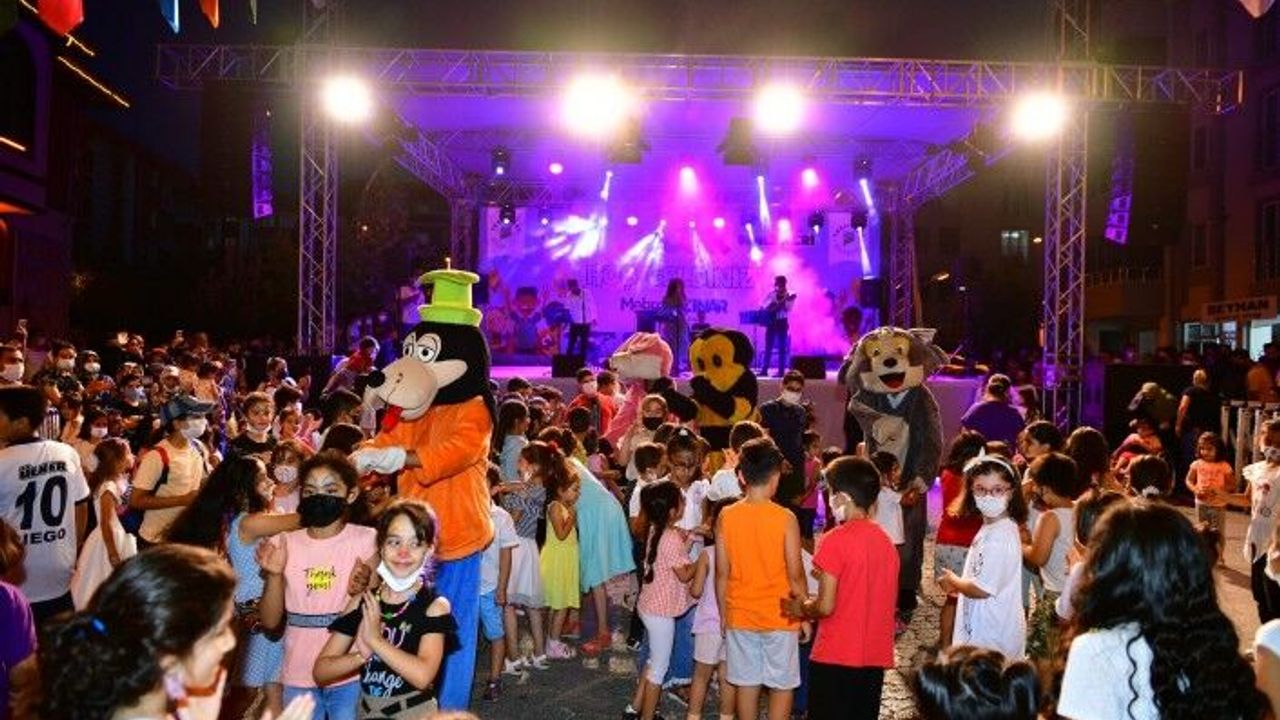 Yeşilyurt Çocuk Şenliği, Renkli Ve Keyif Dolu Anlara Sahne Oldu