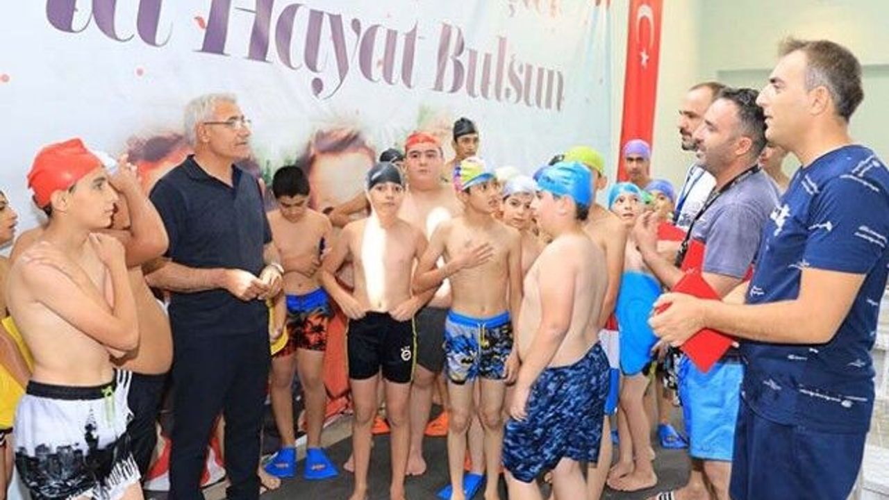 Battalgazi’deki Yüzme Kursu Yoğun İlgi Görüyor