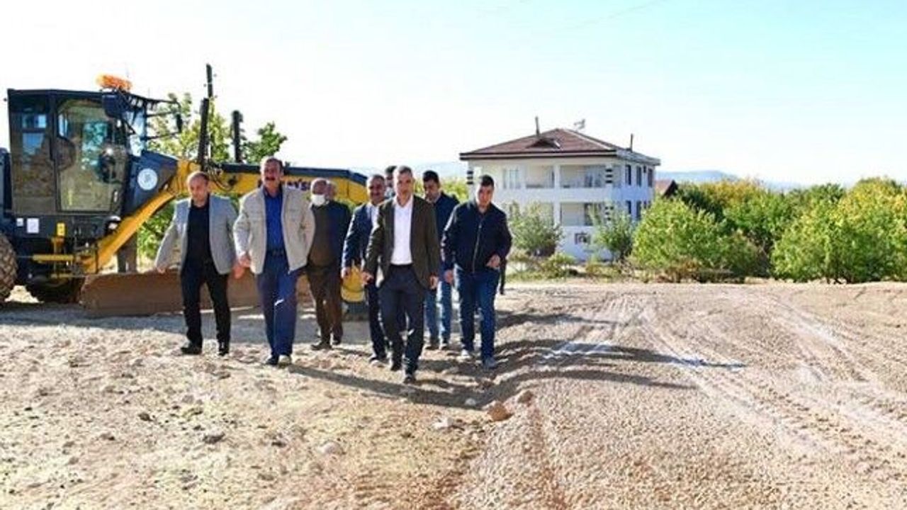 Yeşilyurt’un Her Noktasını Güzelleştirip, Değerini Artırıyoruz