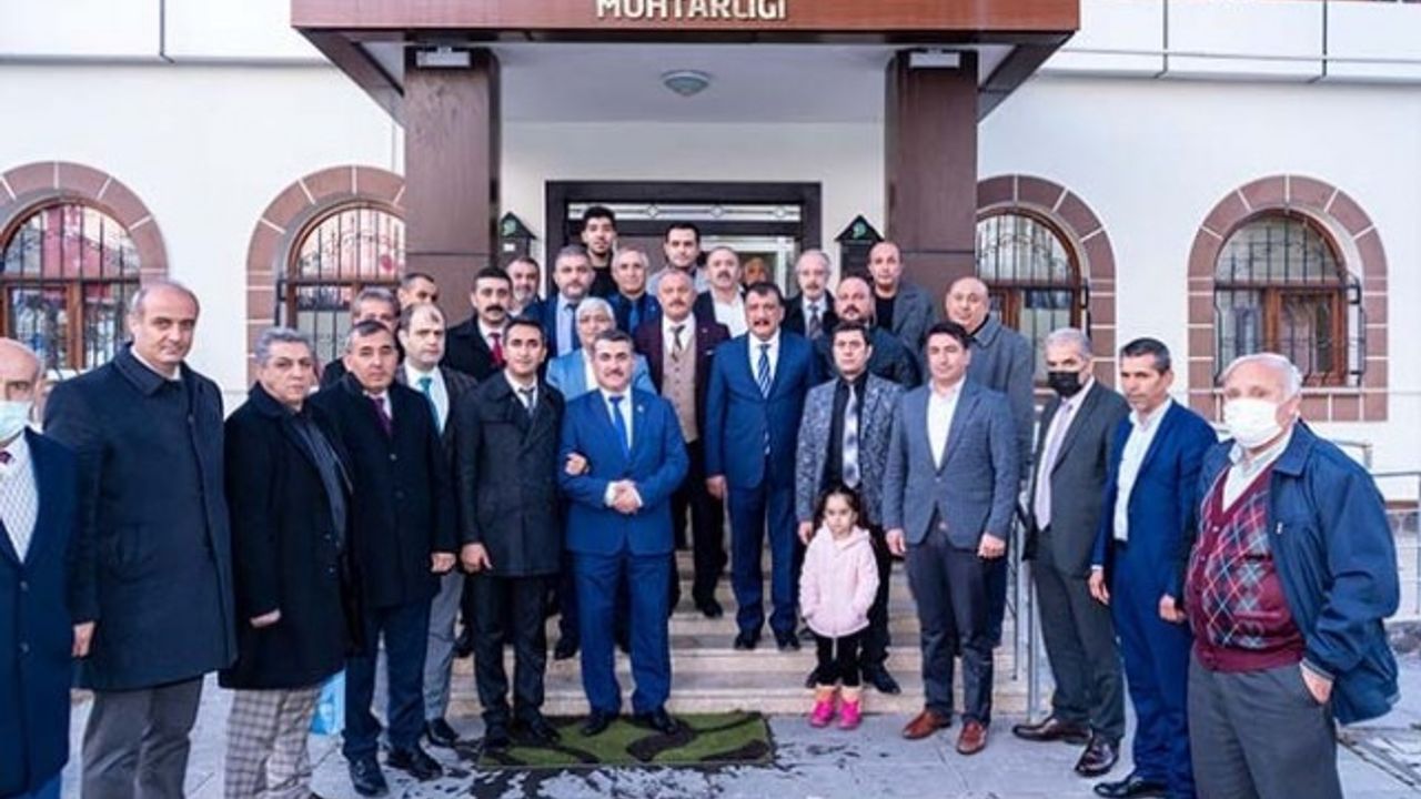 Başkan Gürkan, Malatya Muhtarlar Derneği’ni Ziyaret Etti