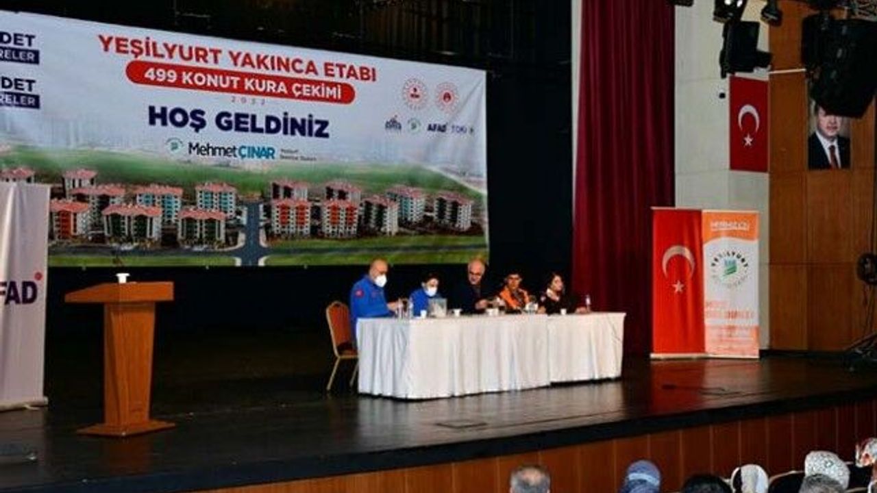 Yakınca Afet Konutlarında 1.Etap Kura Çekimi Yapıldı  