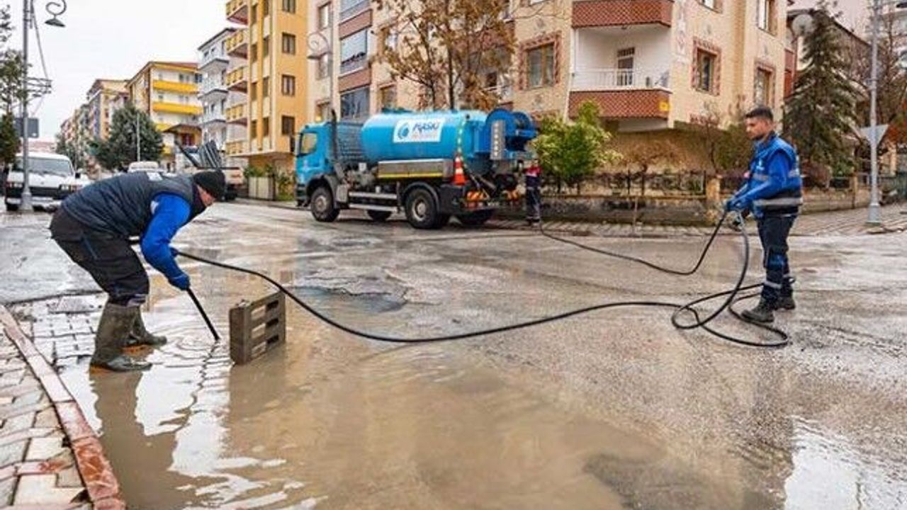 Su Baskınlarına Ve Göllenmelere Maski Müdahale Etti