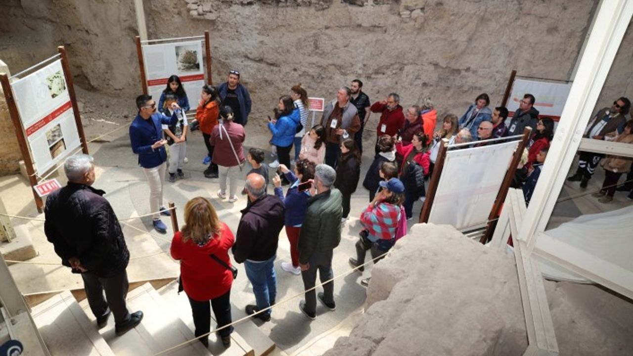 Karavan Tutkunları, Medeniyetin Kalbi Battalgazi’de Tarihi Yerleri Gezdi