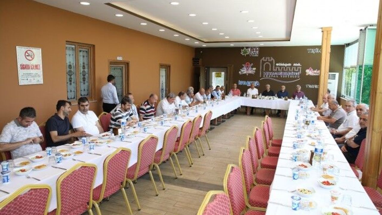 Başkan Güder’den Örnek Babalar Günü Buluşması
