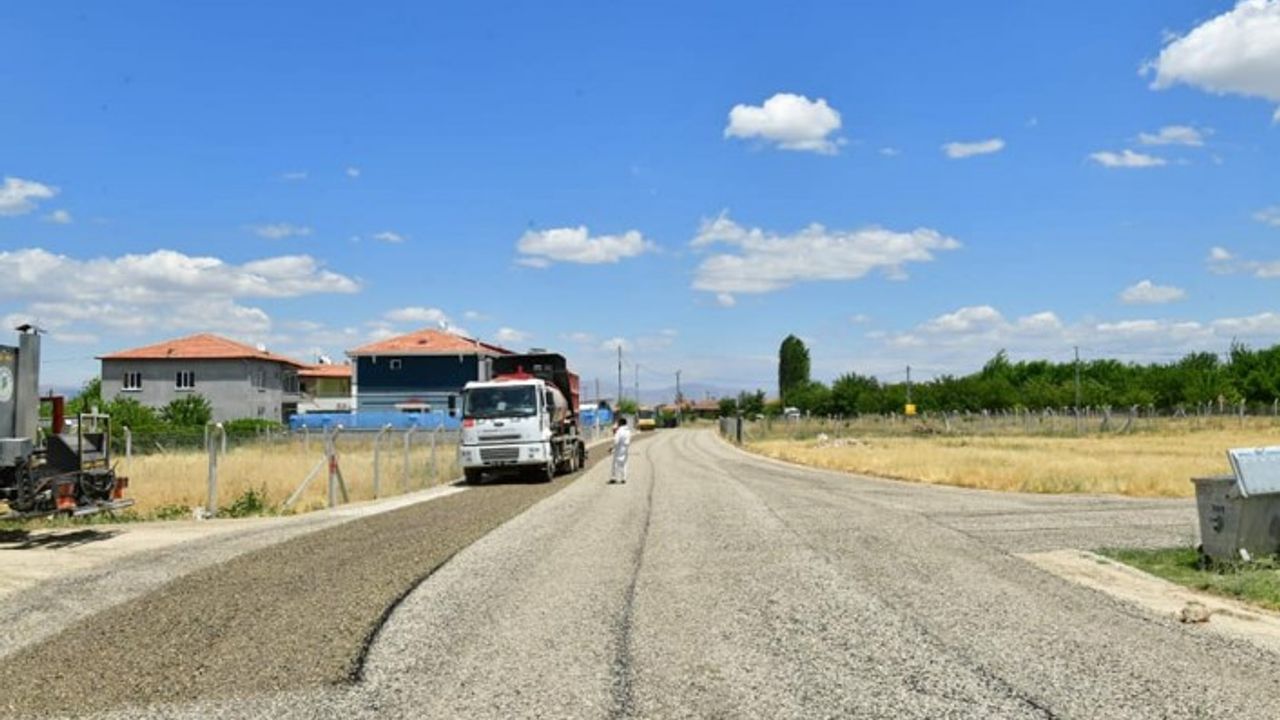 Dilek Mahallemizin Gelişimi Yeşilyurt İçin Büyük Önem Taşıyor