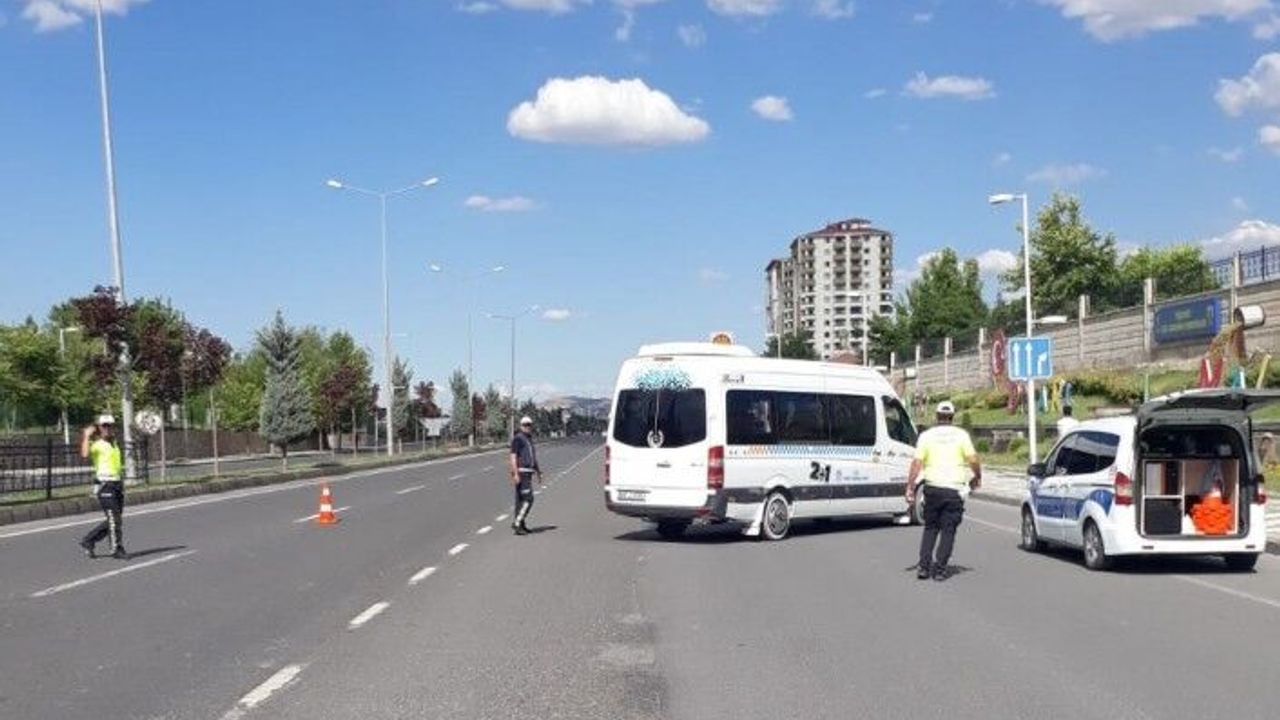 Malatya'da Servis Araçları Denetimi Yapıldı 