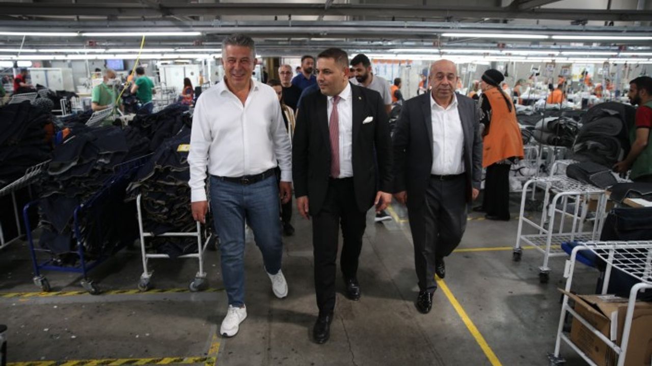 Malatya TSO’dan Baykan Denim’e başarı plaketi