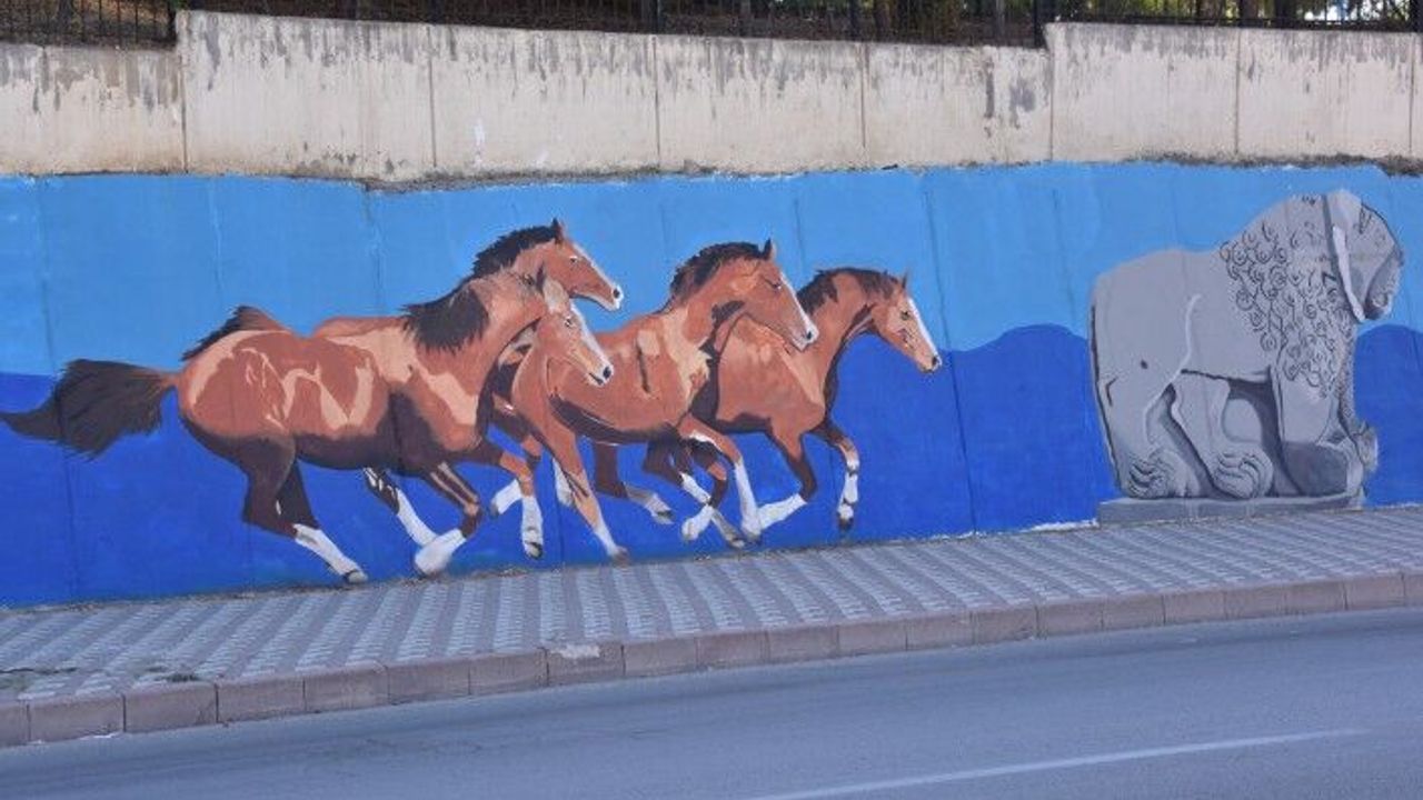 Malatya Sanatsal Çalışmayla Artık Daha Renkli