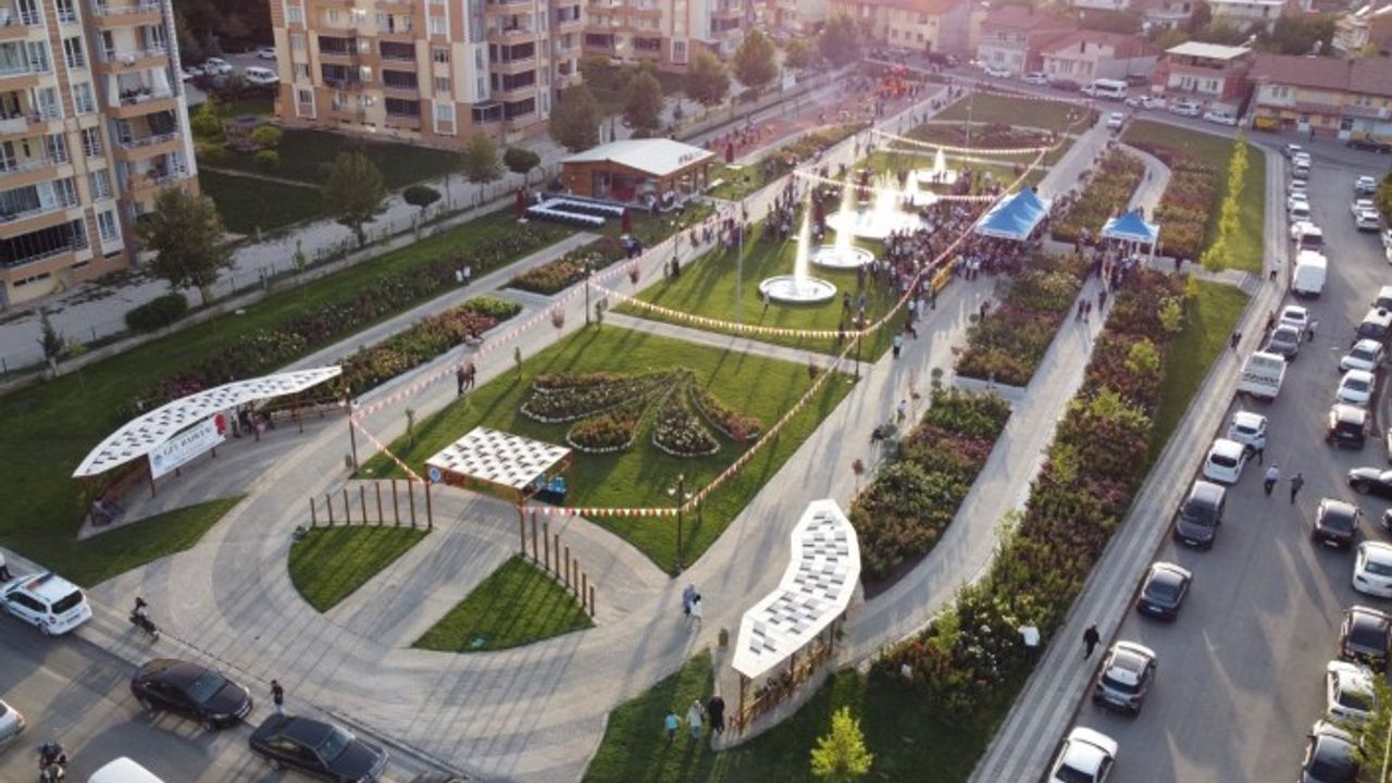 Battalgazi’deki Gül Bahçesi Törenle Hizmete Açıldı