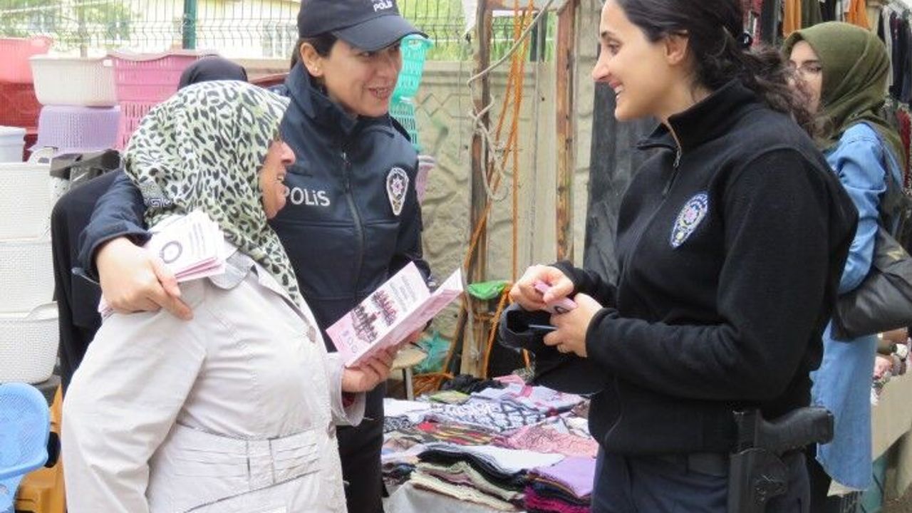 Doğanşehir İlçe Emniyet Müdürlüğü'nden  'Kadına El Kalkmaz'  Bilgilendirmesi