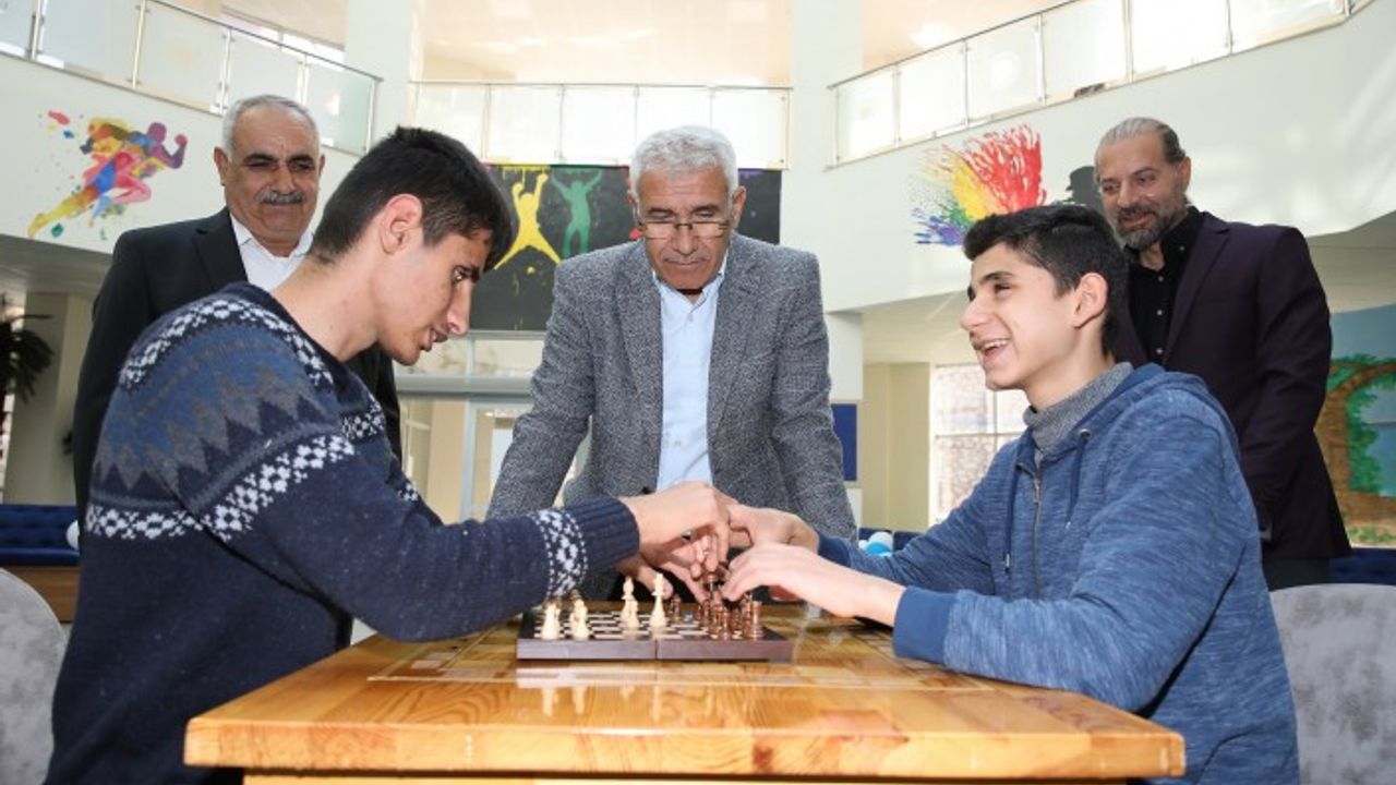 Battalgazi’de Önce Öğrendiler Sonra Özel Turnuvaya Katıldılar