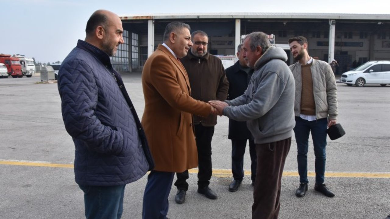 Sadıkoğlu: 'Esnafımızın, tüccarımızın ve sanayicimizin gür sesi olmaya devam edeceğiz'