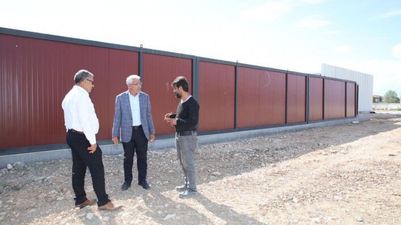 Başkan Güder: ‘Eskimalatya’daki Geçici İşyerleri Mayıs’ta Teslim Edilecek’