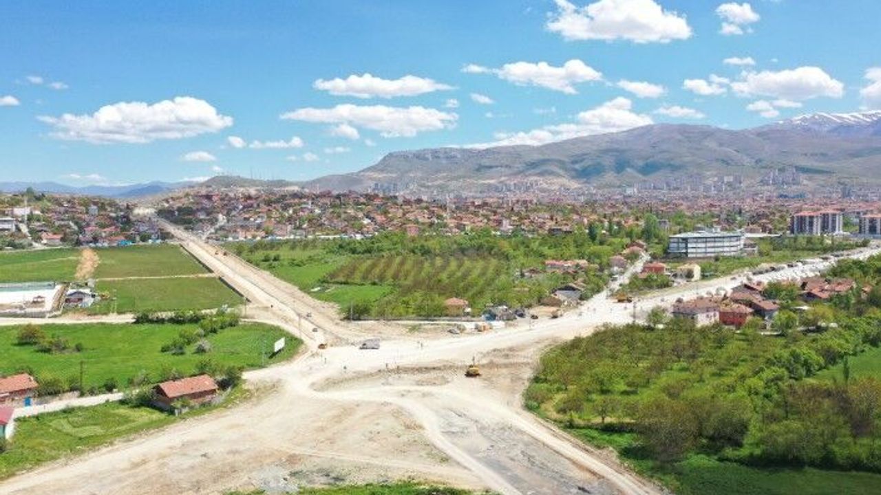 Gürkan: ’Malatya’nın Trafik Yoğunluğunu Alacak Büyük Bir Yol’