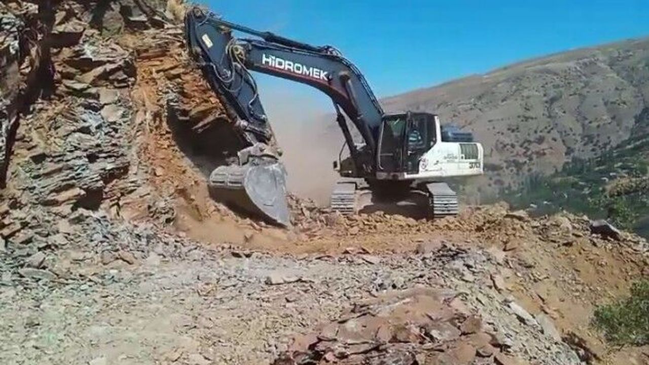 Doğanyol Gevheruşağı Mahallesi’nin Yol Çilesi Sona Eriyor