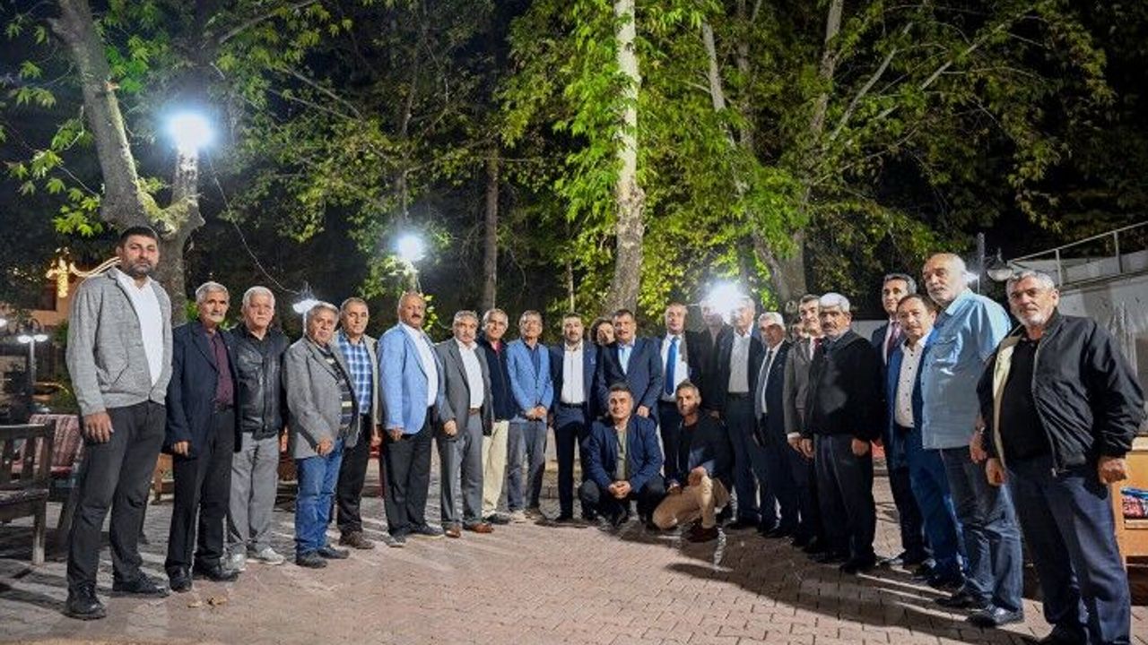 Başkan Gürkan HıroğluMahalle Sakinleriyle Bir Araya Geldi