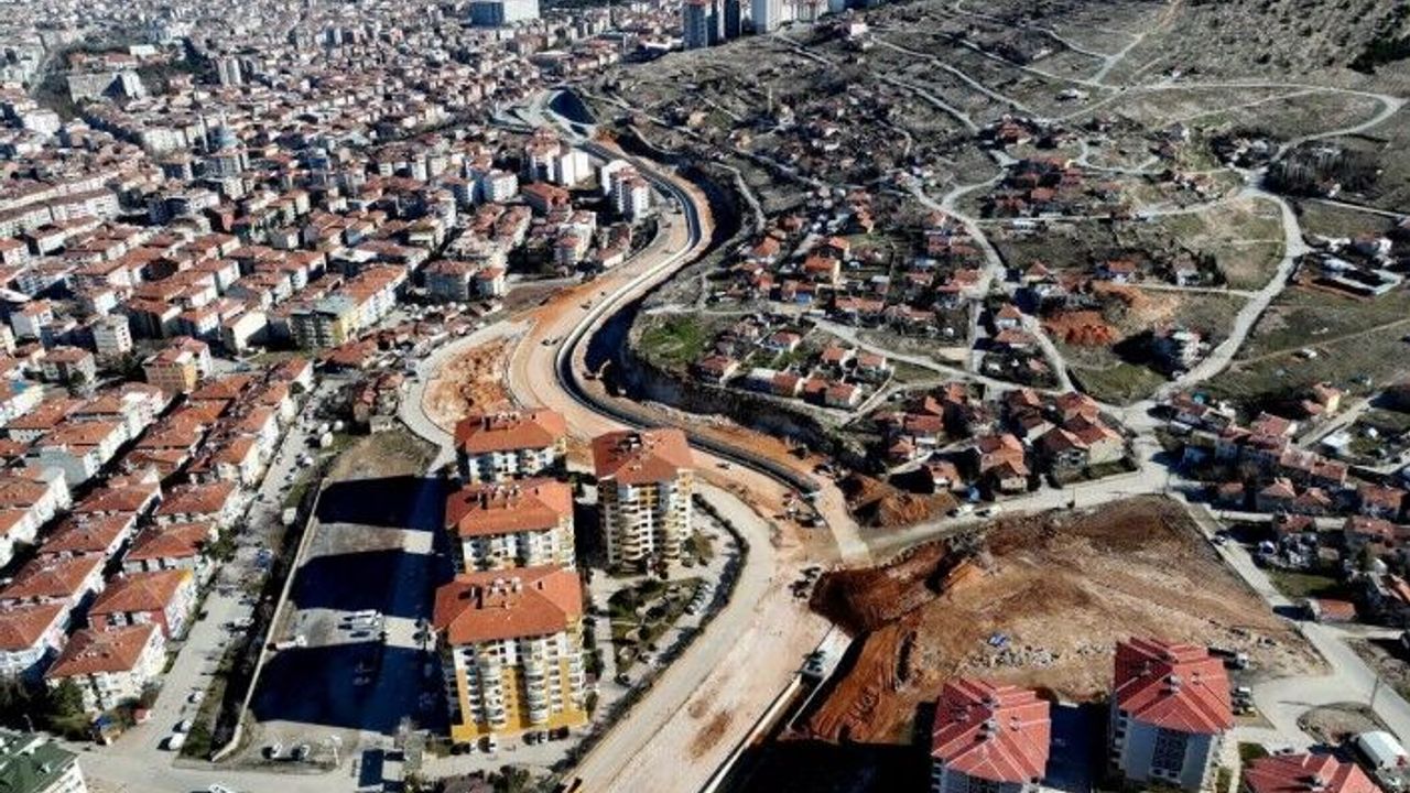 Başkan Gürkan Güney Kuşak Yolunda İncelemelerde Bulundu