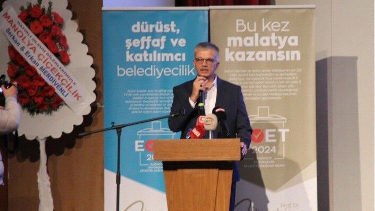 Gezer: 'Bilimi Önemseyeceğiz, Çünkü Bir Şehir Ancak Bilimle İnşa Edilebilir'
