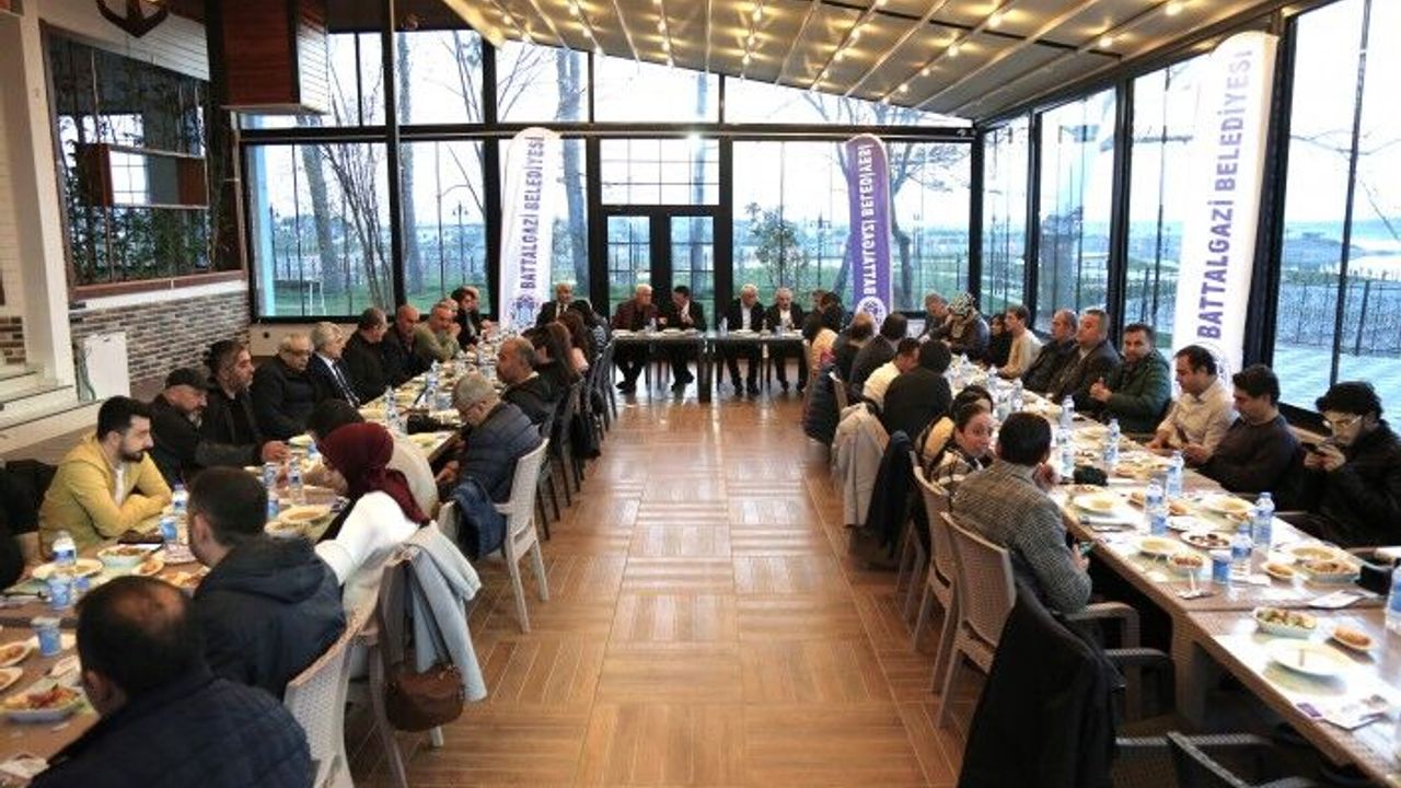 Başkan Güder İftarda Basın Mensuplarıyla Bir Araya Geldi