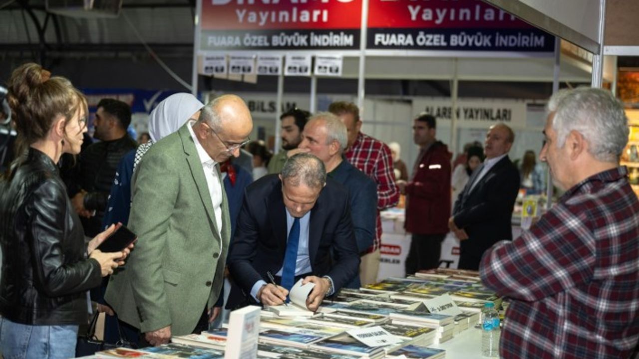 10. Malatya Anadolu Kitap ve Kültür Fuarını 210 Binin Üzerinde Vatandaş Ziyaret Etti