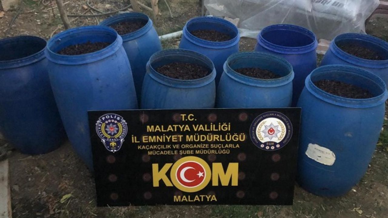 4.696 Litre El Yapımı Alkol Ele Geçirildi