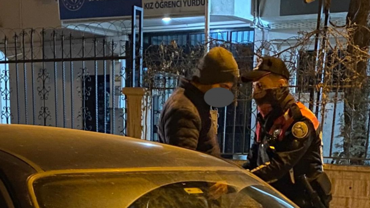 Okul ve Yurt Çevrelerinde Denetimler Aralıksız Devam Ediyor