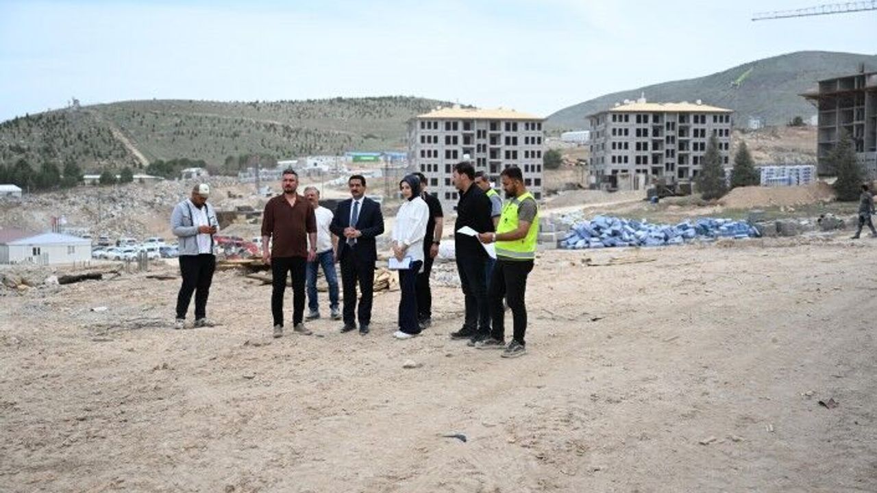 Hedef, Ak Oğuz Kışlası’ndaki Konutları Ekim Sonuna Yetiştirmek