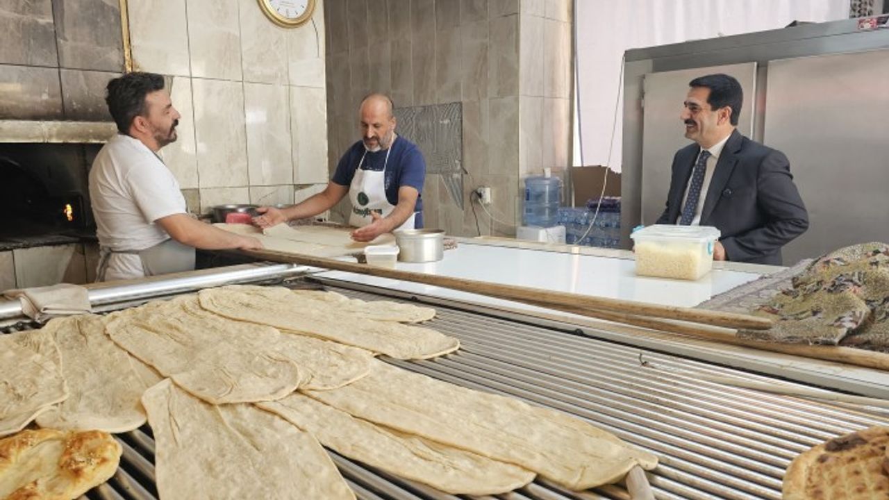 Başkan Taşkın Selçuklu Mahallesi ve Çevreyolu Esnafıyla Buluştu
