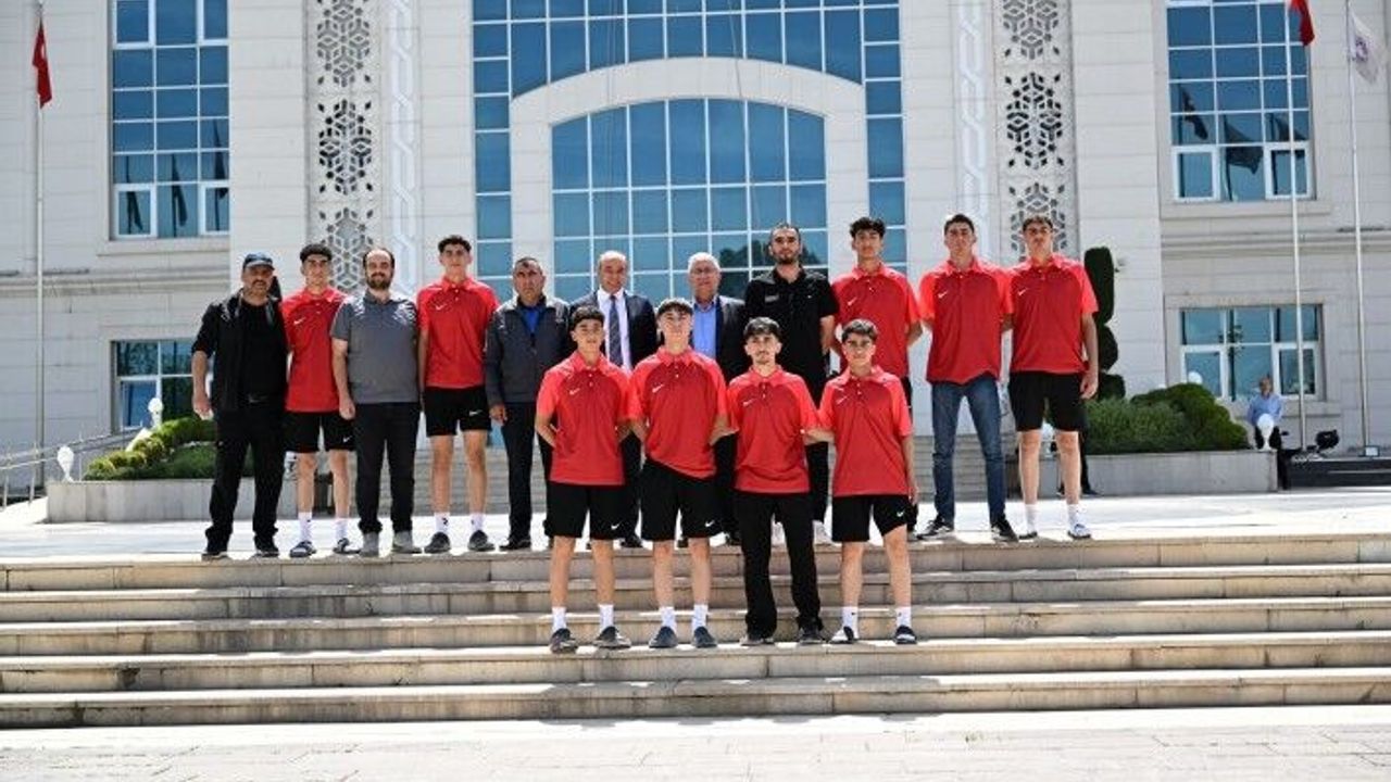 Battalgazi Belediyesi’nin Spor Yatırımları Meyvesini Veriyor