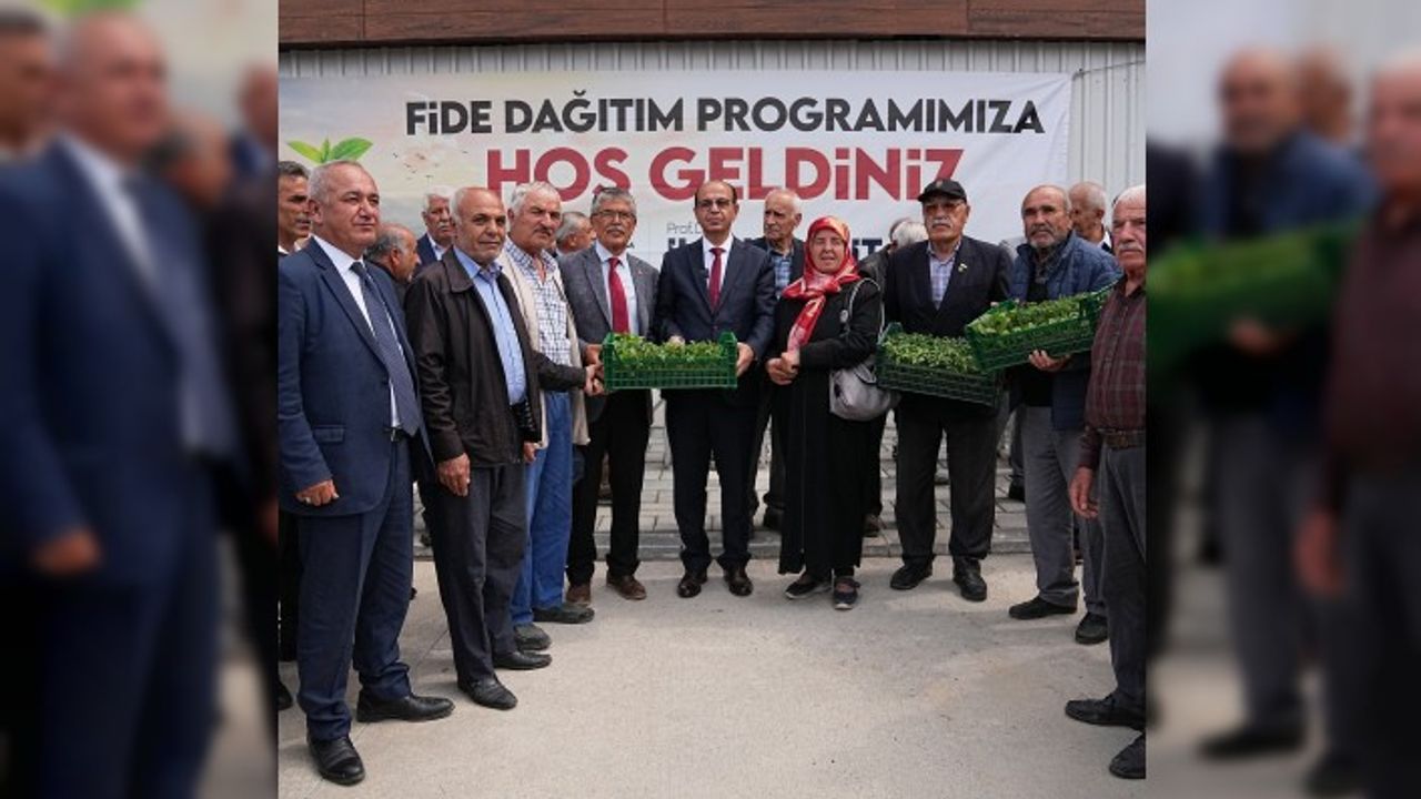 Yeşilyurt Belediyesi 250 Bin Sebze Fidesi Dağıttı!