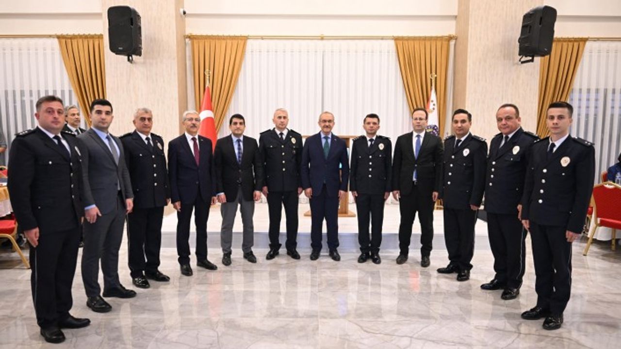 2025 Yılı Rütbe Terfi Töreni Vali Yavuz’un Katılımıyla Gerçekleştirildi