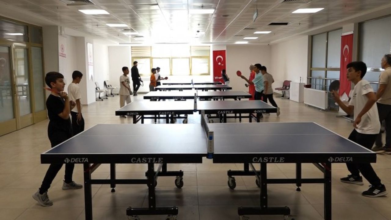 Yeşilyurt Belediyesi’nin Melekbaba’da Ki Çocuk Şenliği Renkli Anlar Sahne Oldu
