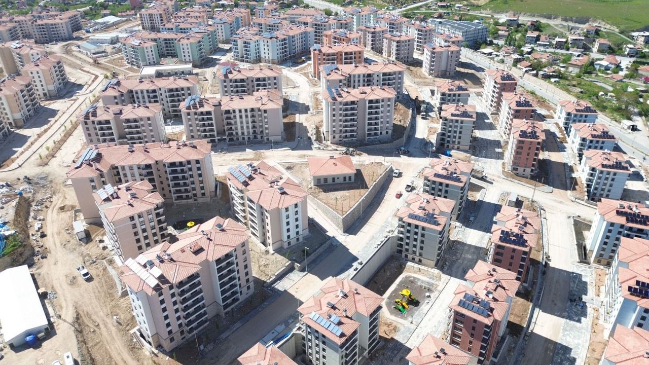 Taştepe'de Tahiye'den Anahtar Teslimine Uzanan Dönüşüm