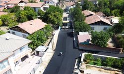 Toptaş Mahallesi’de  Sıcak Asfalt İle Yenileniyor