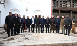 Başkan Taşkın, Eski Malatya Muhtarlarıyla Tarihi Konakta Bir Araya Geldi