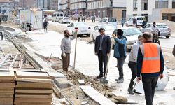 Akpınar Çarşısı’nda Temizlik Çalışmaları Sürüyor