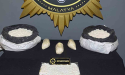 Şeker Çuvallarında 3 Kilo Metamfetamin Ele Geçirildi